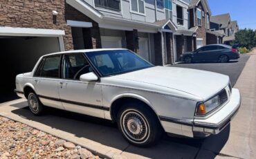 Oldsmobile-delta-88-1989-1