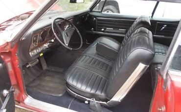 Oldsmobile-delta-88-convertible-1967-red-10