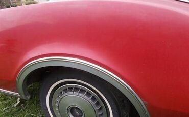Oldsmobile-delta-88-convertible-1967-red-7