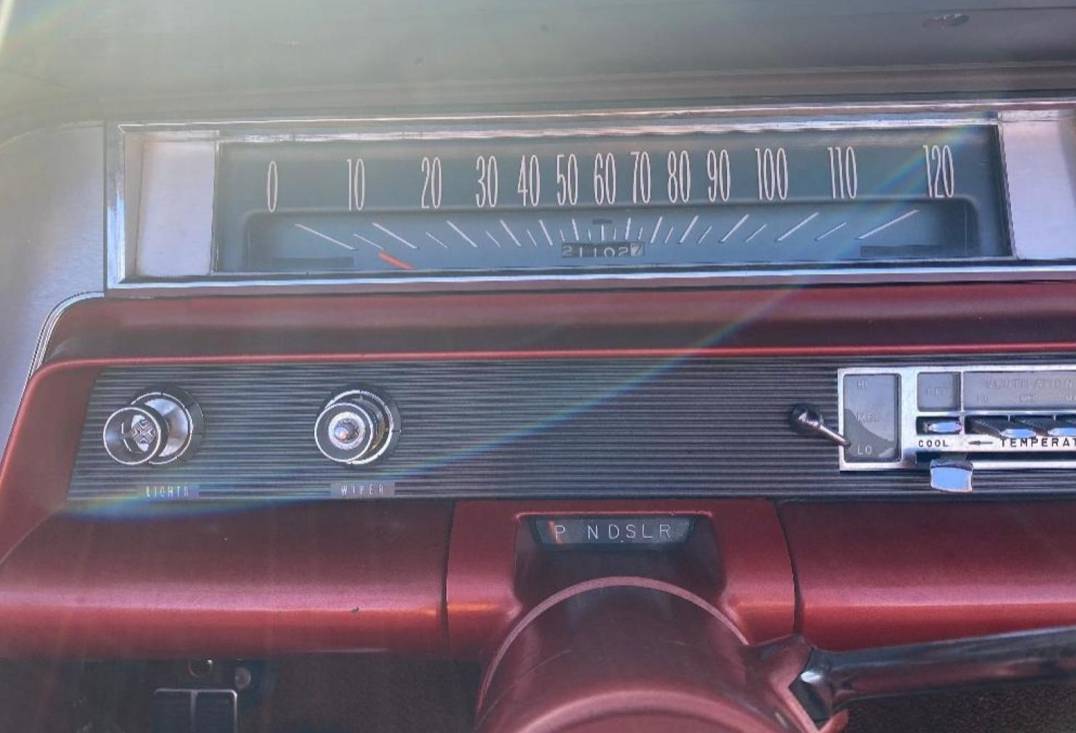 Oldsmobile-dynamic-88-convertible-1963-white-1