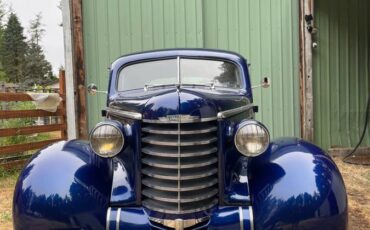 Oldsmobile-f-37-touring-sedan-1937-1