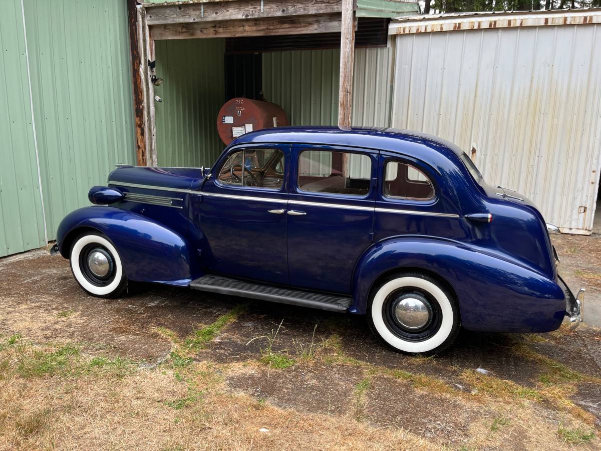 Oldsmobile-f-37-touring-sedan-1937-4