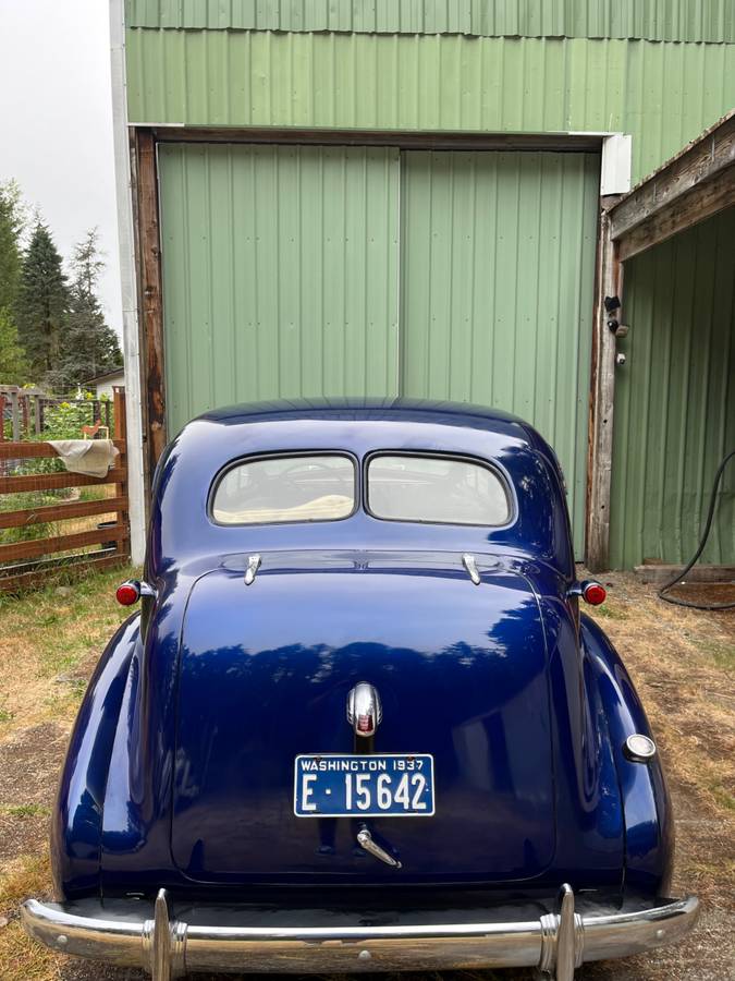 Oldsmobile-f-37-touring-sedan-1937-5