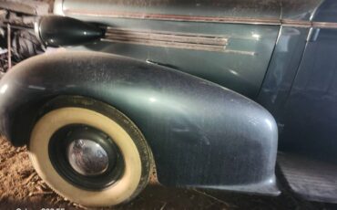 Oldsmobile-f3-dr.-coupe-1937-grey-6