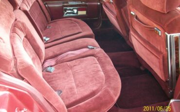 Oldsmobile-ninety-eight-98-brougham-1983-red-10