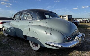 Oldsmobile-ninetyeight-1946-blue-15