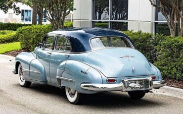 Oldsmobile-ninetyeight-1946-blue-2