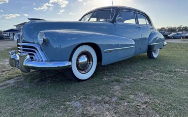 Oldsmobile-ninetyeight-1946-blue-21