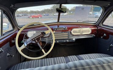 Oldsmobile-ninetyeight-1946-blue-22