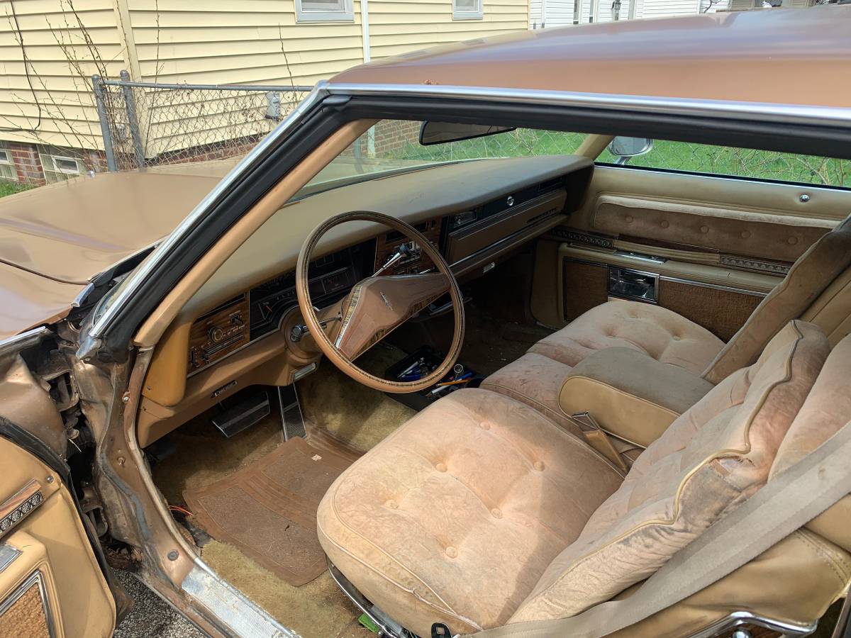 Oldsmobile-regency-98-1976-brown-4