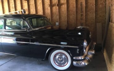 Oldsmobile-rocket-88-1953-black-5