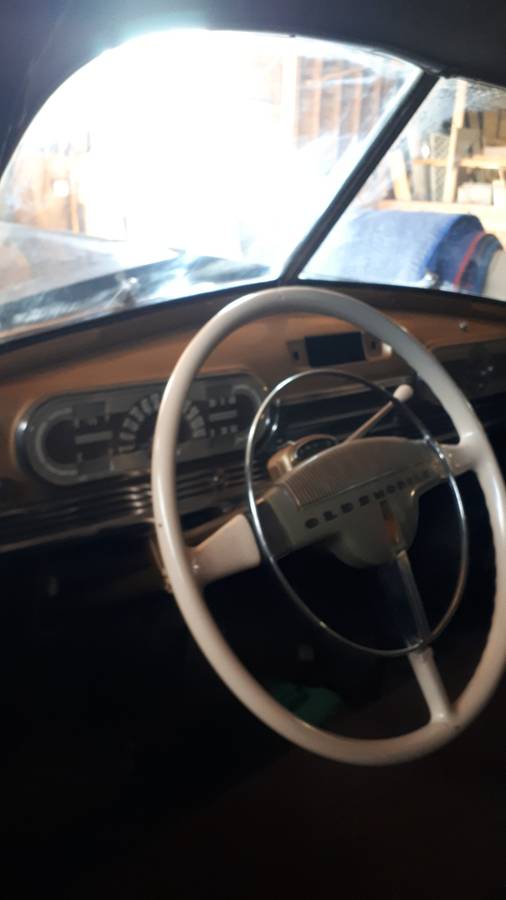 Oldsmobile-series-66-1948-black-3