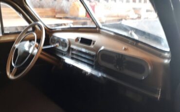 Oldsmobile-series-66-1948-black-8