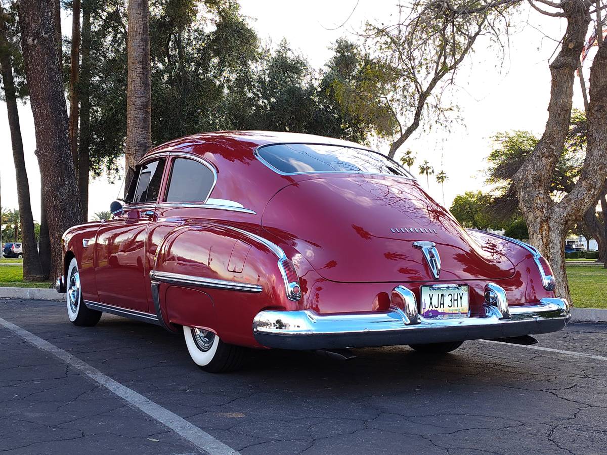 Oldsmobile-series-76-1949-red-4