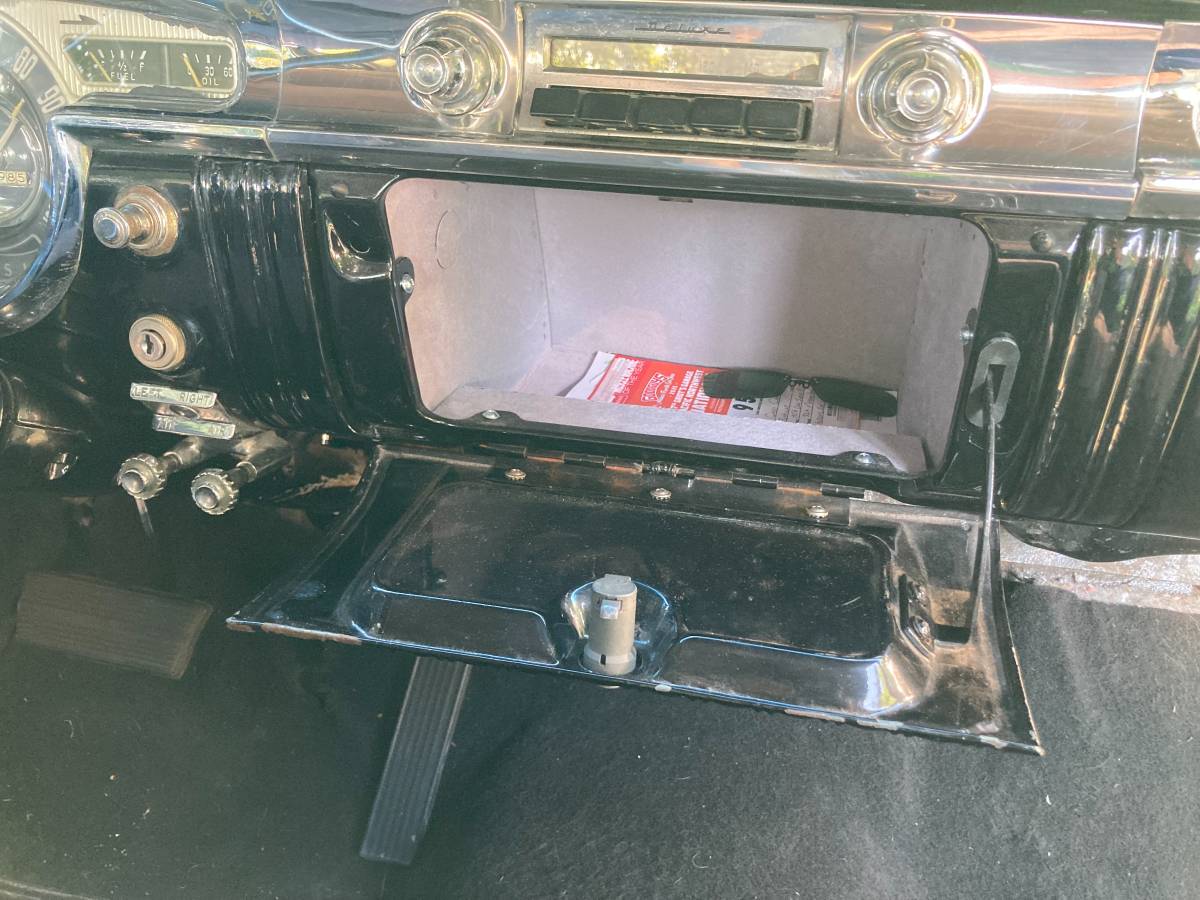 Oldsmobile-super-88-1954-10