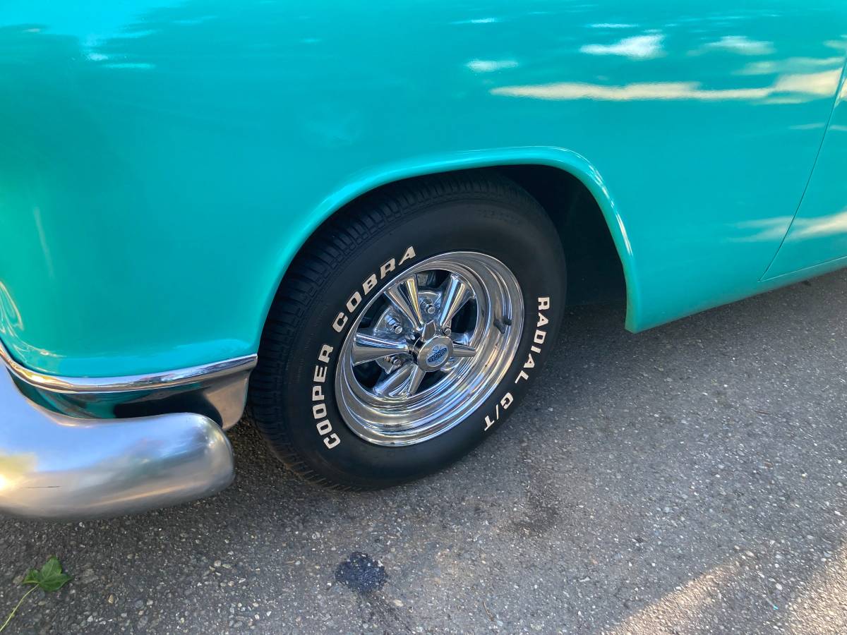 Oldsmobile-super-88-1954-17