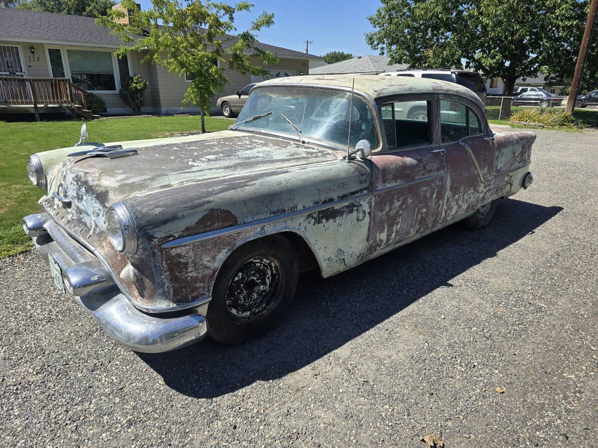 Oldsmobile-super-88-1954-green-1