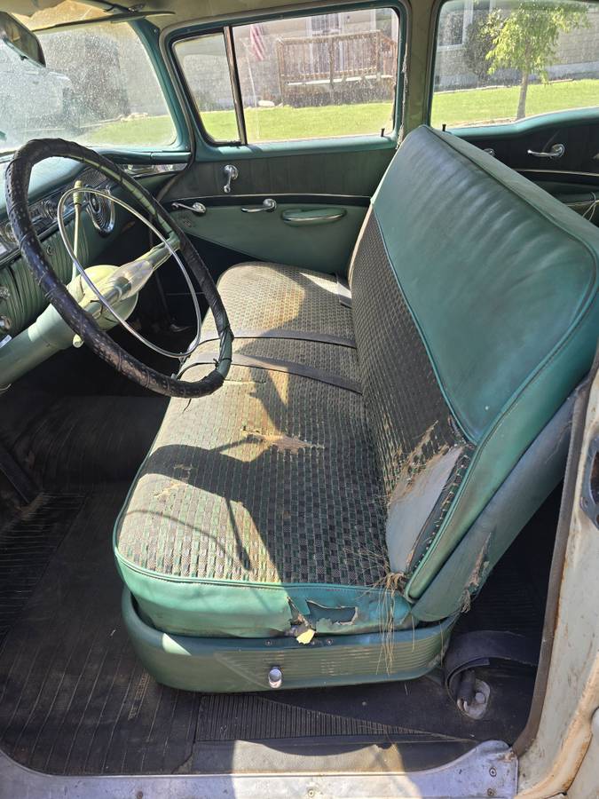 Oldsmobile-super-88-1954-green-11