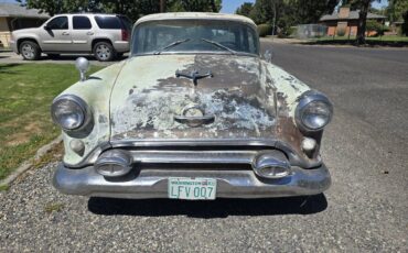 Oldsmobile-super-88-1954-green