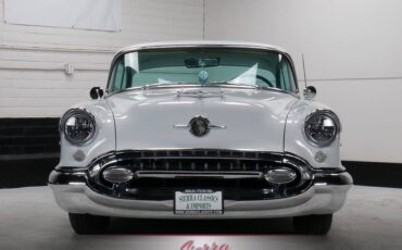 Oldsmobile-super-88-holiday-1955-2