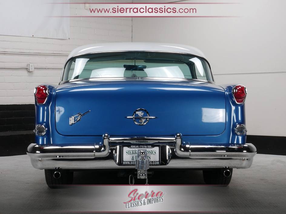 Oldsmobile-super-88-holiday-1955-8