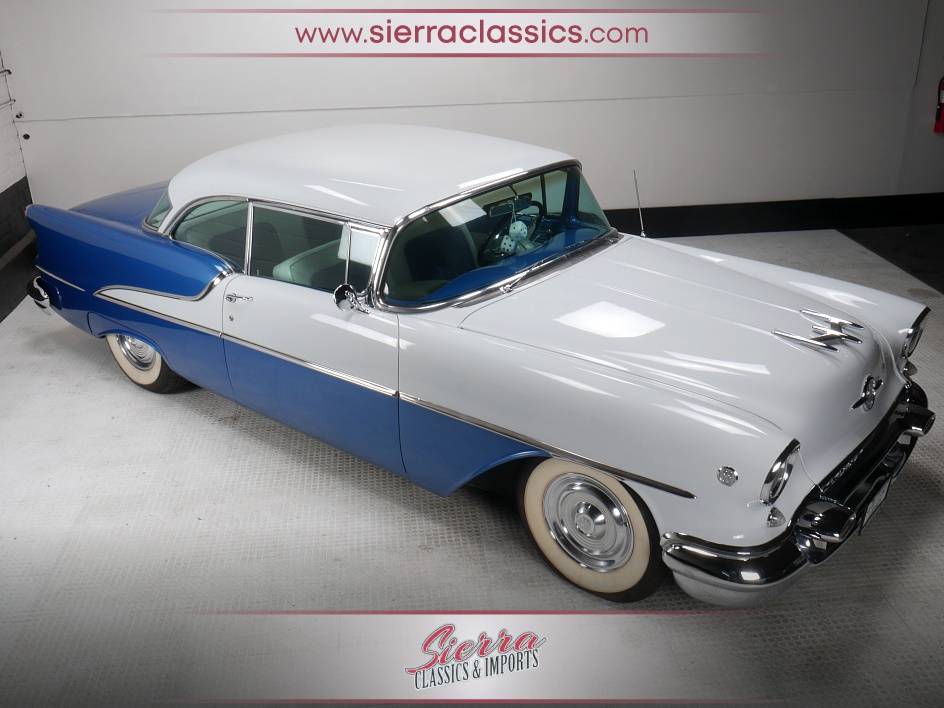Oldsmobile-super-88-holiday-1955