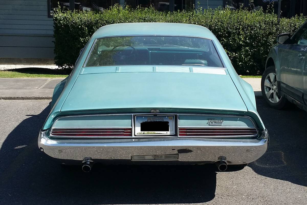 Oldsmobile-toronado-1966-green-3