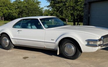 Oldsmobile-toronado-1969-10