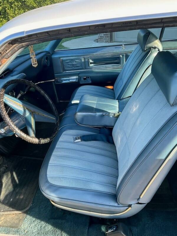 Oldsmobile-toronado-1969-5