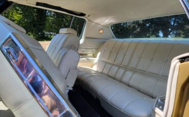 Oldsmobile-toronado-1971-11