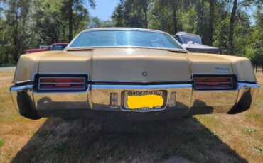Oldsmobile-toronado-1971-5