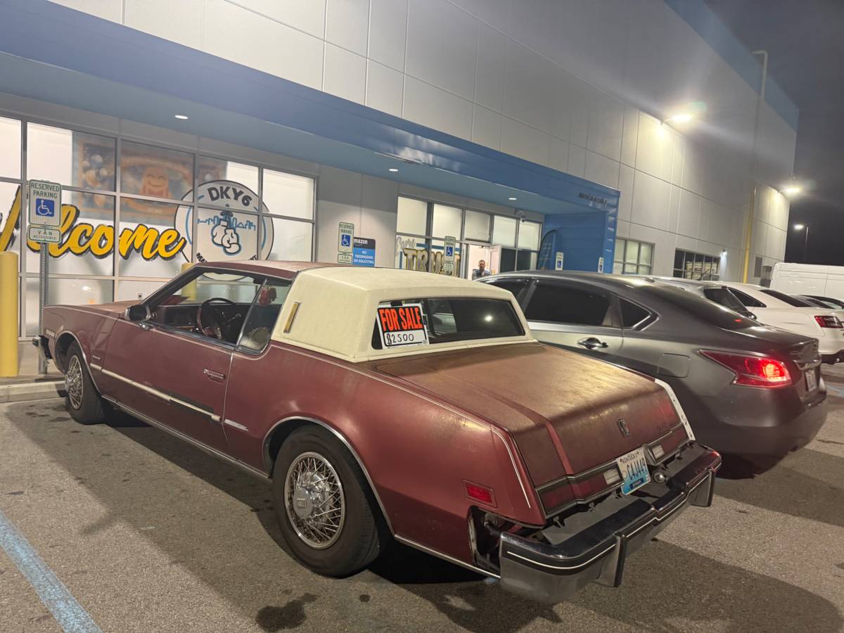 Oldsmobile-toronado-1984-red-2