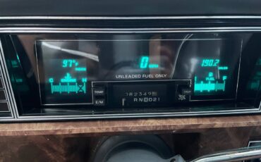 Oldsmobile-toronado-1985-white-2