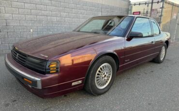 Oldsmobile-toronado-1989-purple-4