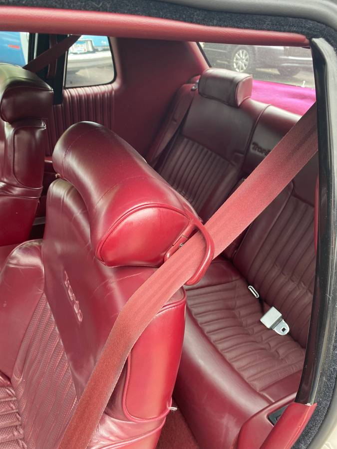 Oldsmobile-toronado-trofeo-1992-white-6