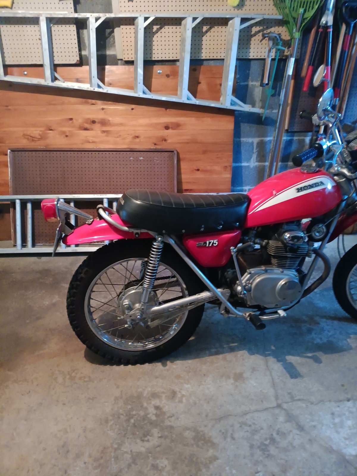 Other-Makes-SL-175-1975-8
