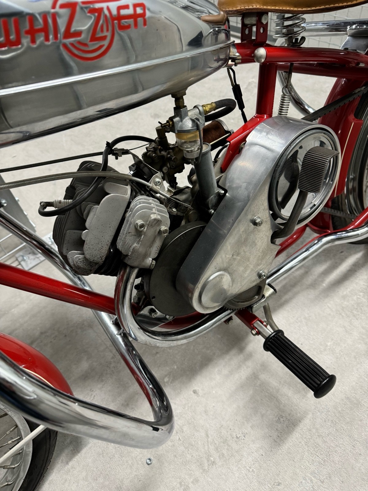 Other-Makes-Whizzer-Sportsman-1951-3