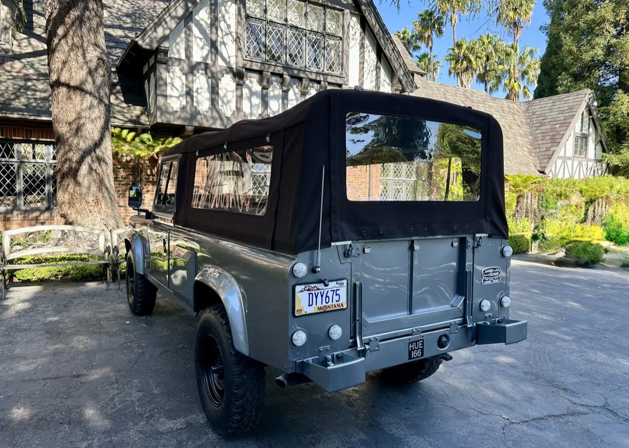 Other-Makes-land-Rover-Defender-2-Door-Pickup-1986-6