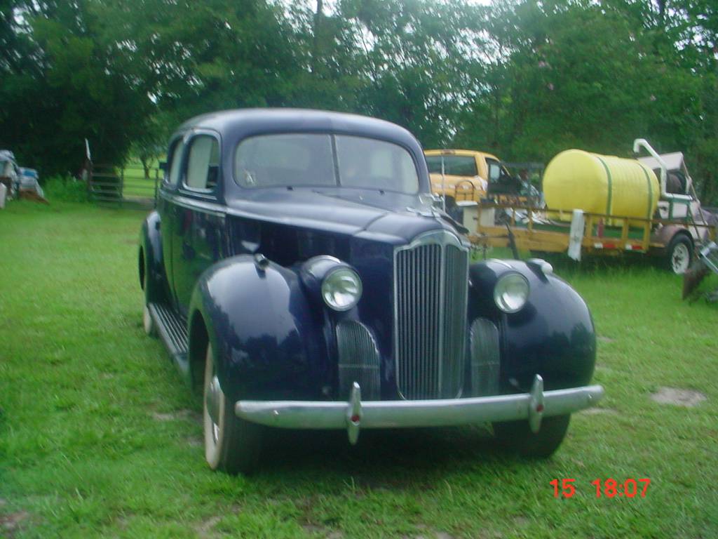 Packard-110-touring-1940-blue-1