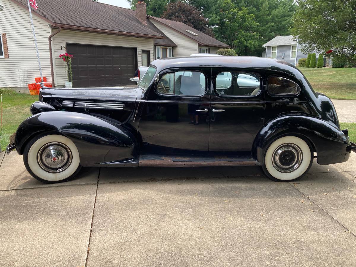 Packard-120-1939-black-3