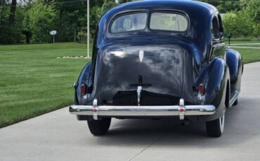Packard-120-1940-black-5