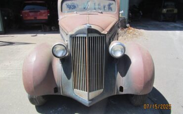 Packard-1937-1