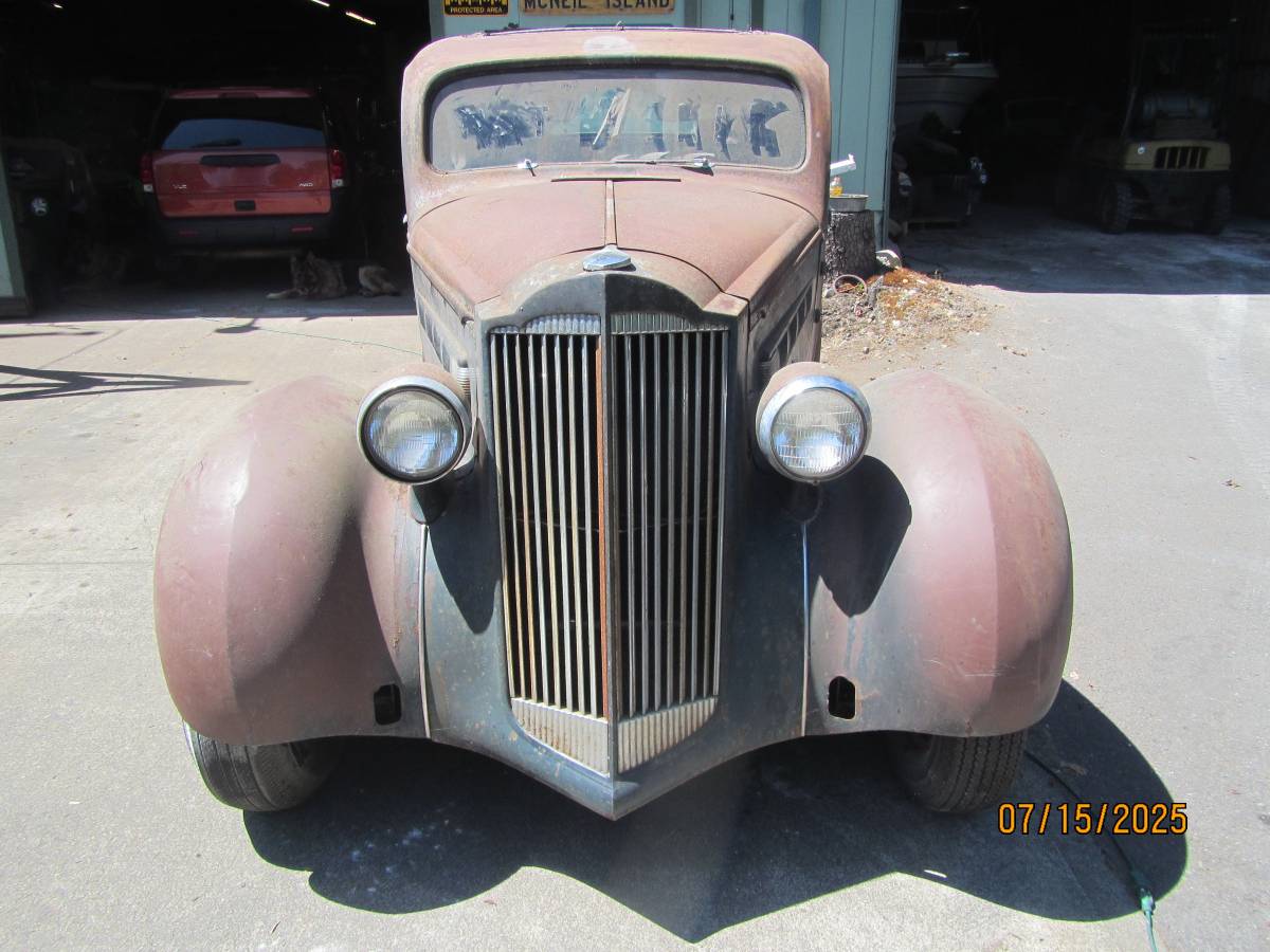 Packard-1937-1