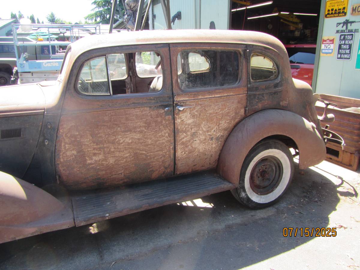 Packard-1937-3