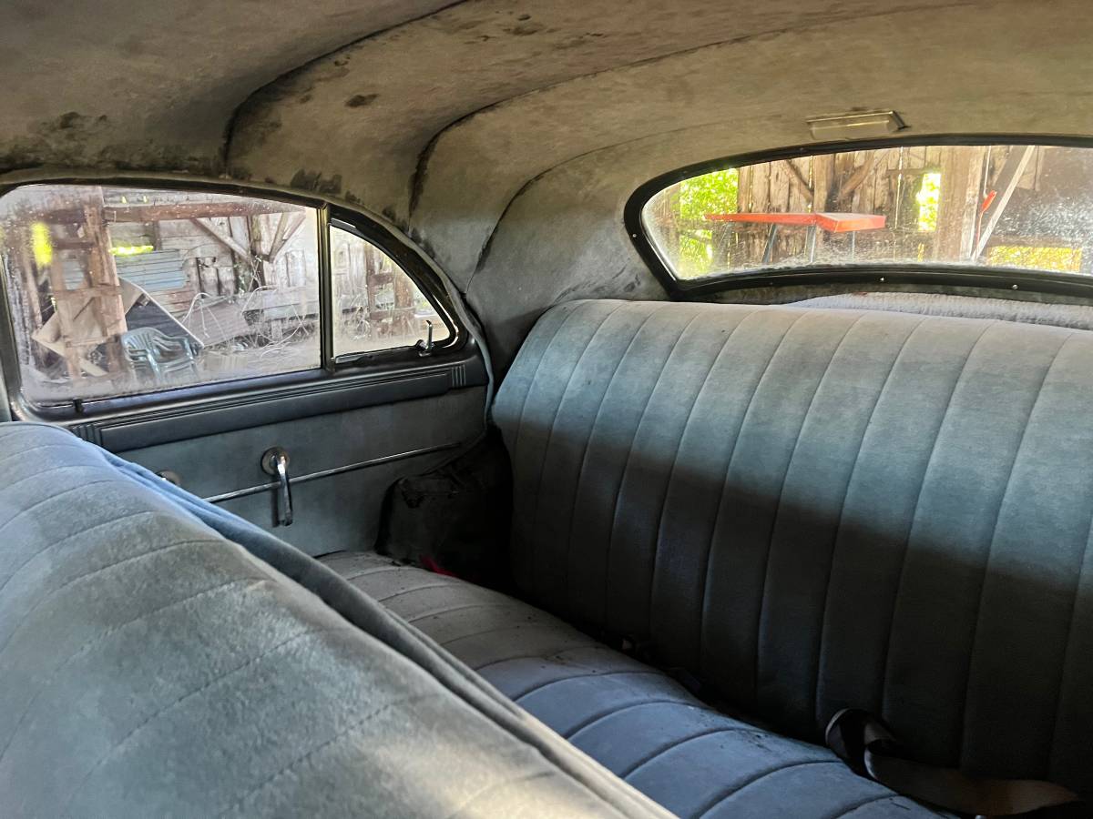 Packard-1950-black-7