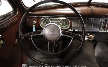 Packard-236-1949-Red-Brown-32