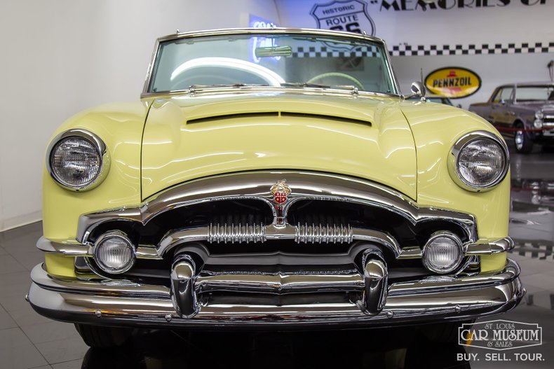 Packard-Caribbean-1953-Carolina-Cream-Red-ampamp-White-4