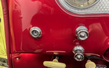 Packard-Caribbean-1953-Carolina-Cream-Red-ampamp-White-46