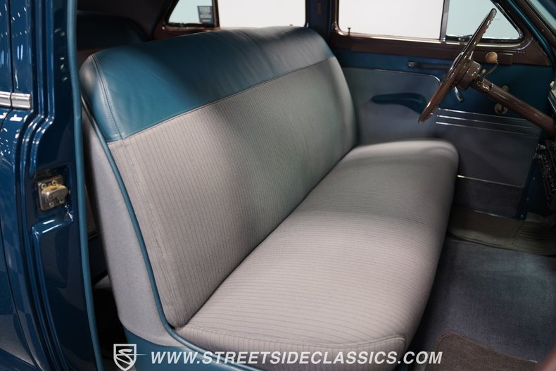 Packard-Clipper-1941-Blue-Gray-10