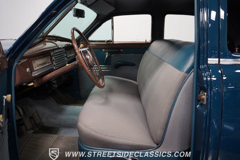 Packard-Clipper-1941-Blue-Gray-32
